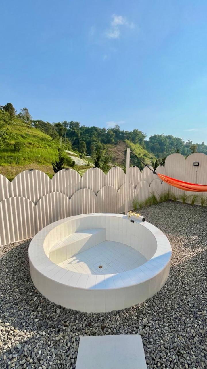 Kawoeng Glamping